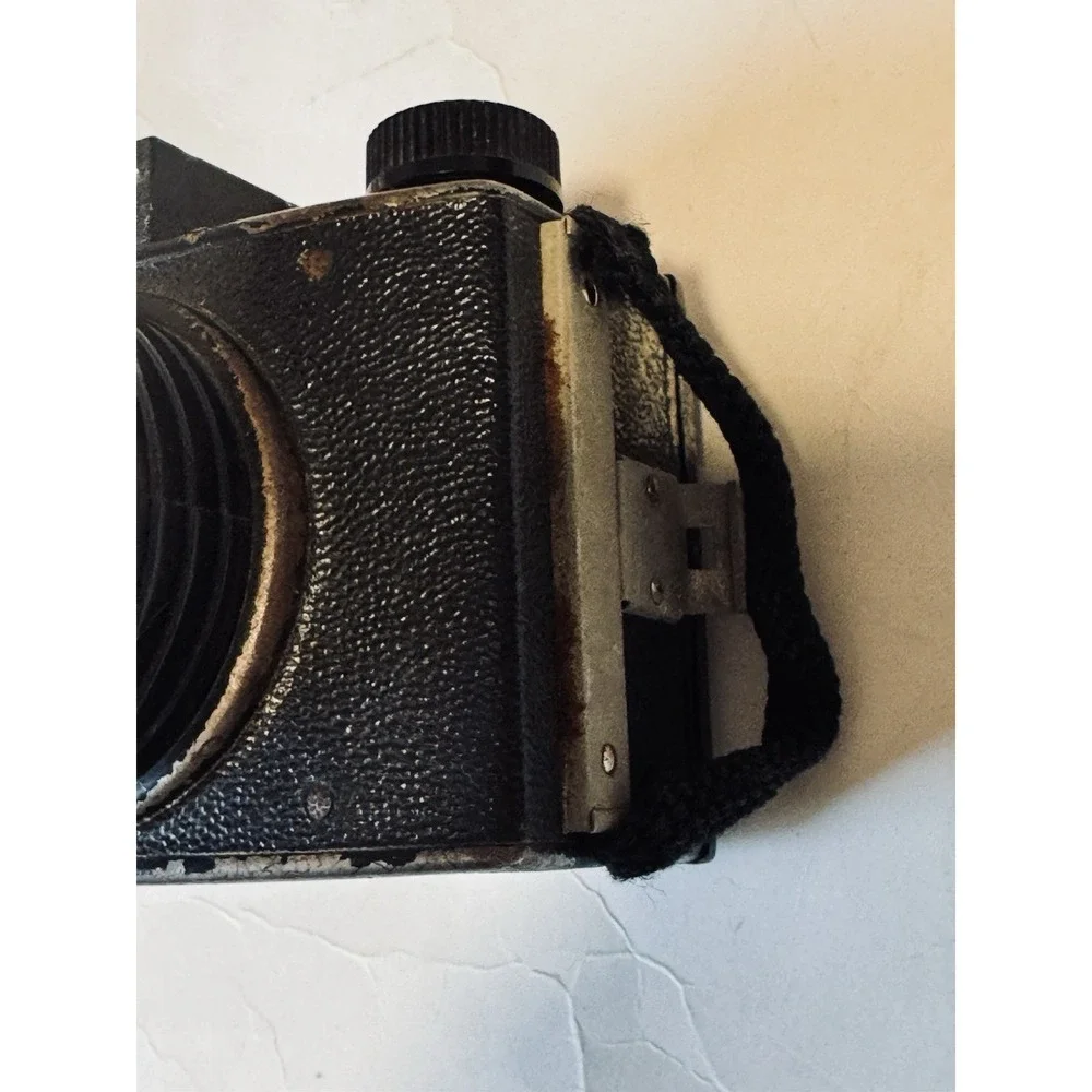 Vintage Ansco Pioneer 620 Roll Film Box Camera, Untested.